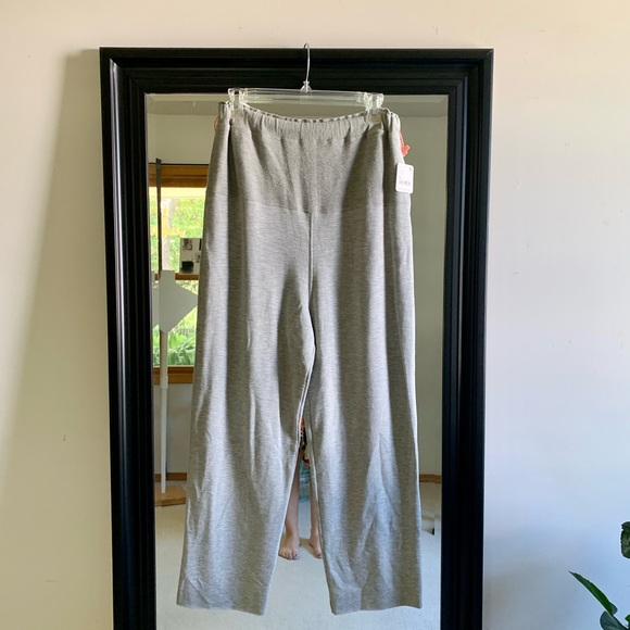 NEW FREE PEOPLE Movement Heather Gray Surfside Straight Leg Jogger Pants - Picture 7 of 10